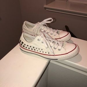 White converse with studs